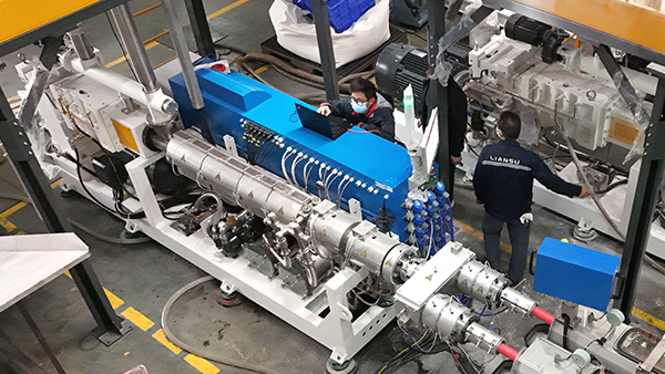 LSDP-63 CPVC UPVC l&iacute;nea de producci&oacute;n de tubos dobles 