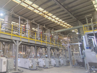 Caso | Solución de manipulación de materiales en polvo en extrusión de perfiles de PVC 