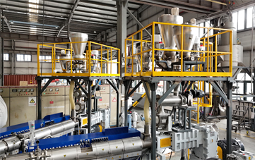 Extrusión de alta eficiencia y precisión de tubo de núcleo de espuma de PVC 